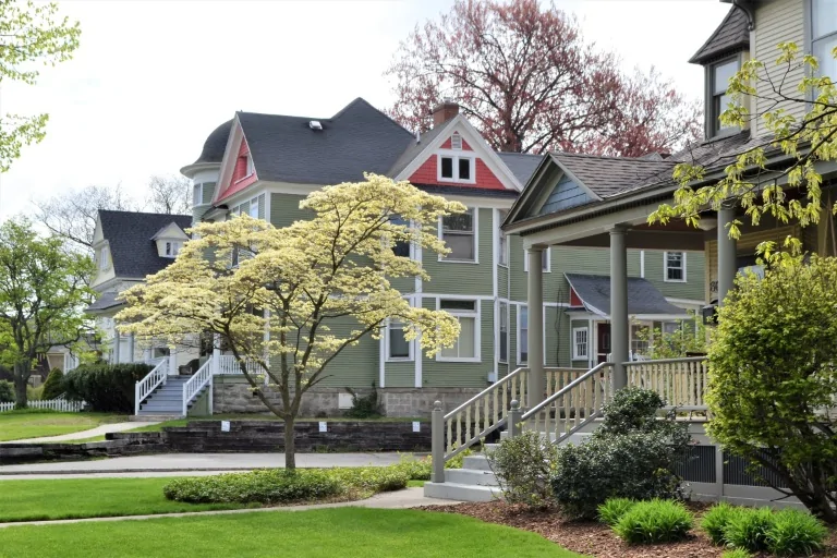 Real Estate Exterior Design in Springfield’s Neighborhoods